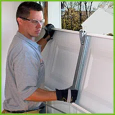 Garage Door Shop Repairs New York, NY 212-918-5375 Garage Door Shop Repairs New York, NY 212-918-5375
